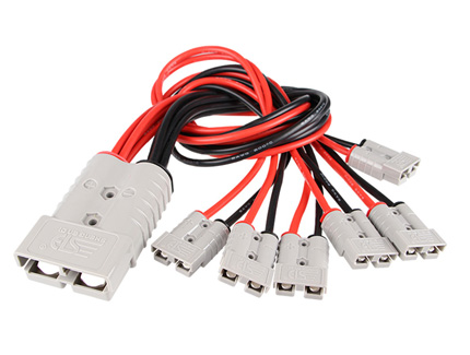 Connessioni potenziate: presentazione del connettore per batteria a 2 vie da 350 A 600 V One Drag Six Harness